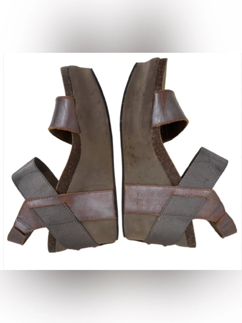 Size 7 OTBT Heels
